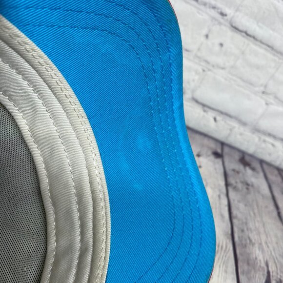 New York Yankees New Era Trucker Hat Mesh Cap Strap Back Multicolor Youth Size - Picture 9 of 9